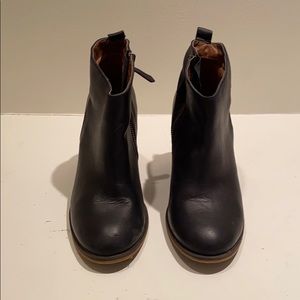 BP black booties